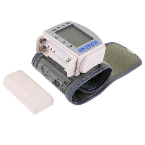 8(499)9387578 Купить тонометр blood pressure monitor ck-102s цифровой на запястье от  - заказать