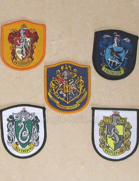 8(499)9387578 Купить нашивка герб школы хогвартс от 345 руб. - заказать