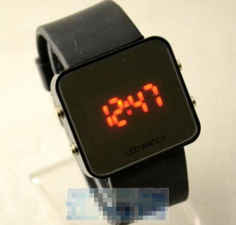 8(499)9387578 Купить led-часы квадратные - черные от  - заказать