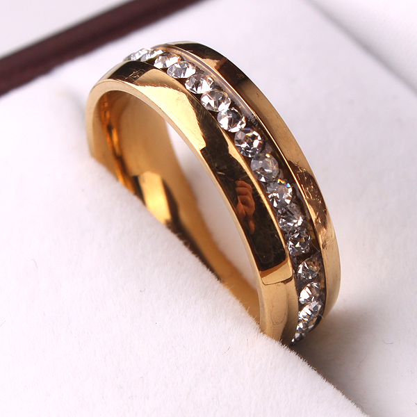 8(499)9387578 Купить кольцо из ювелирной стали 316l золотого цвета со стразами от  - заказать